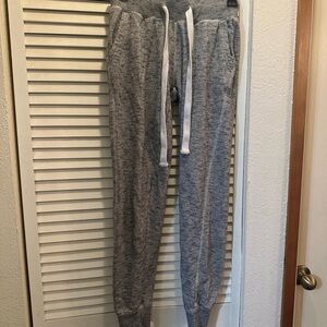 Hollister Kids Gray Sweatpants with White Drawstrings
